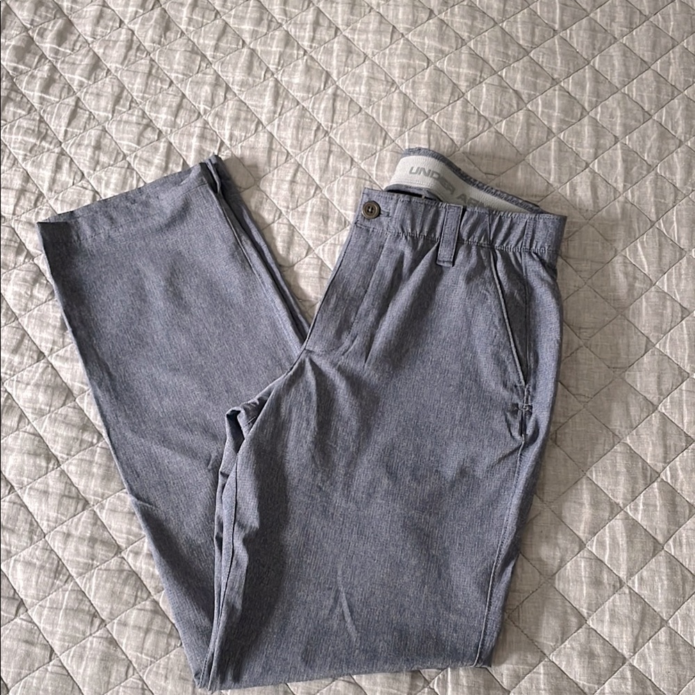 Excellent Condition Under Armour Golf Pants